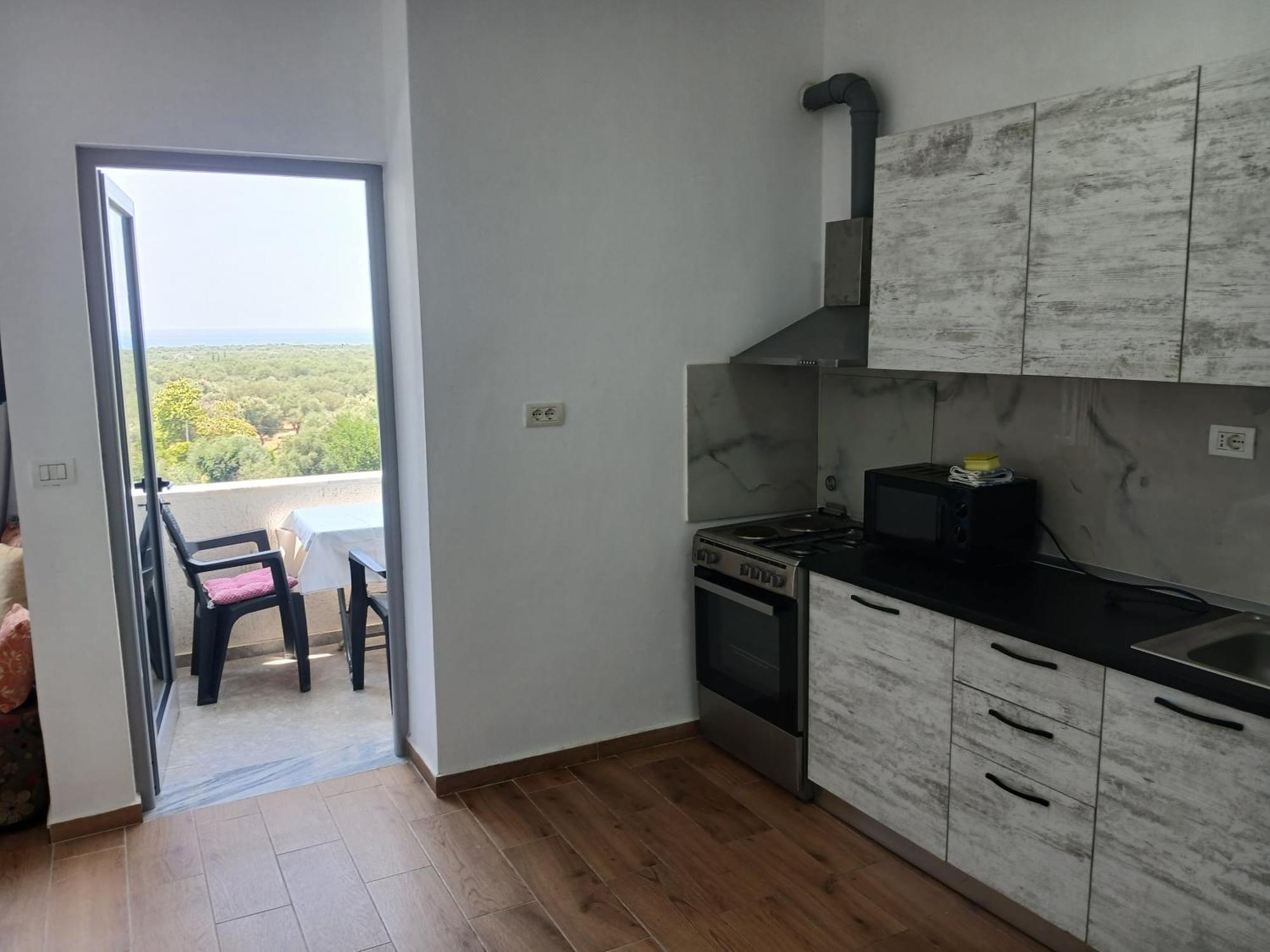 Amantius Himare Privat overnatting *